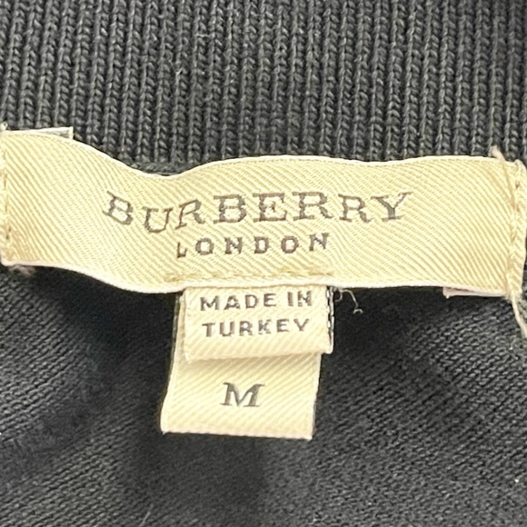 Classic Burberry polo! - Picture 11 of 12